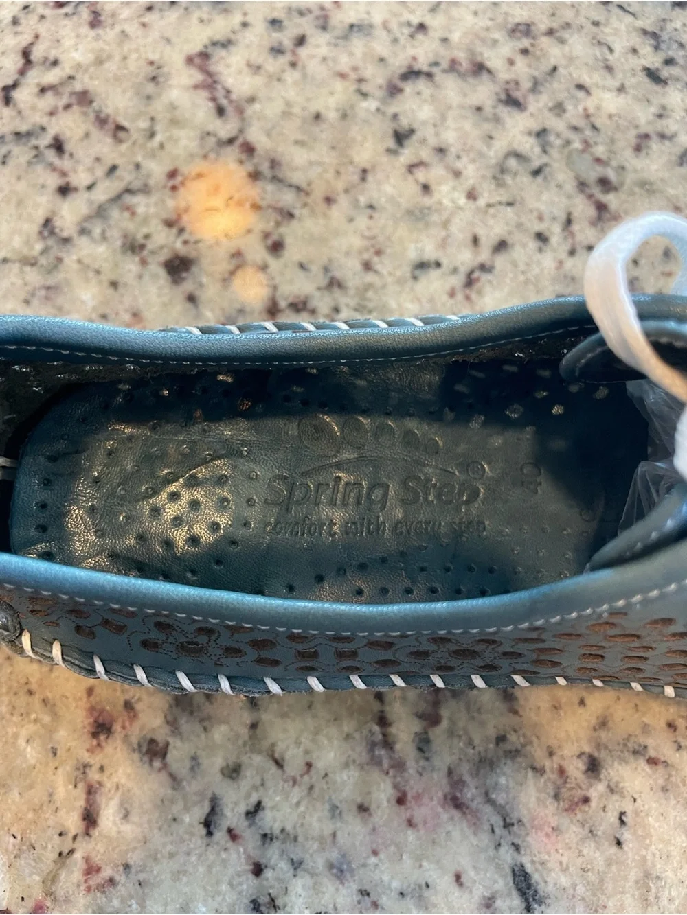 New Spring Step “Youlanda” Teal Perforated Lace-Up Platform Sneakers 9
